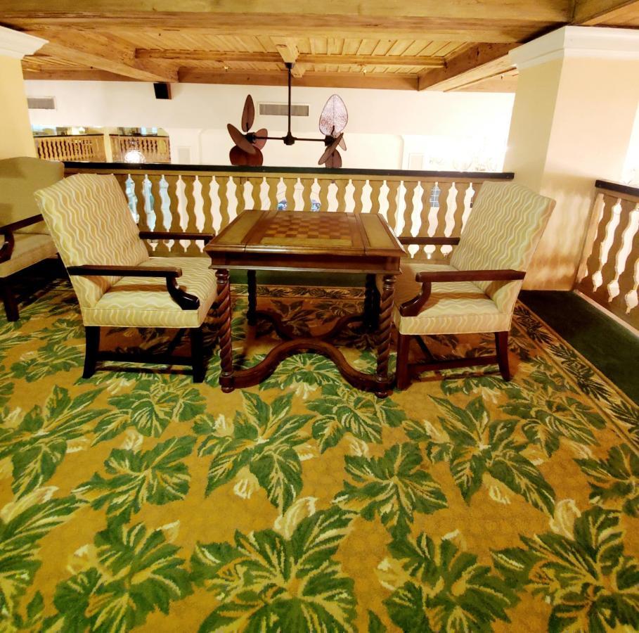 Romantic Studio In The Heart Of Palm Beach - Free Valet Service Exterior photo