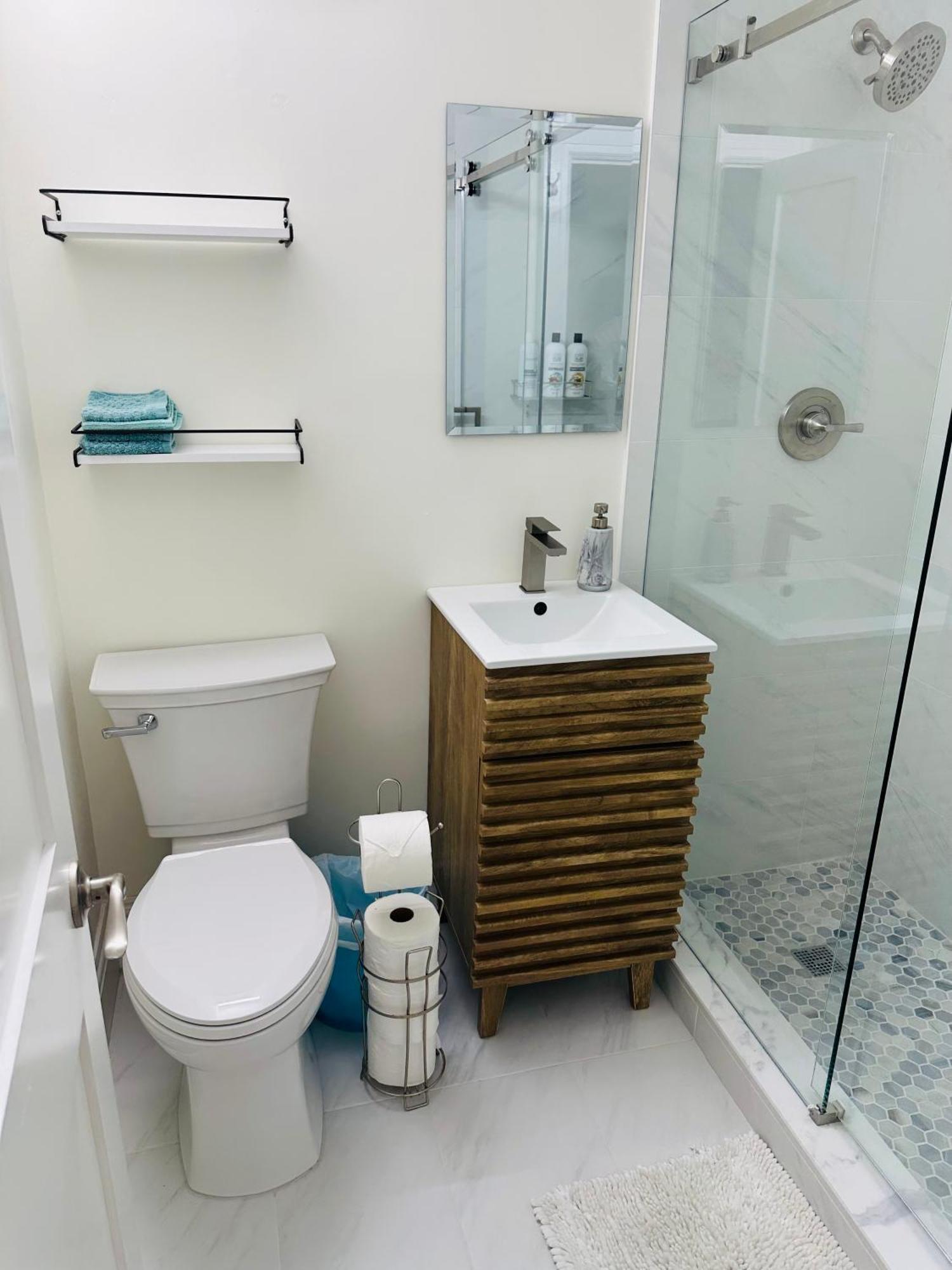 Romantic Studio In The Heart Of Palm Beach - Free Valet Service Exterior photo